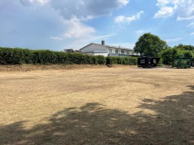 abaa8073-5b04-44f5-bd9c-2349962e3d3a